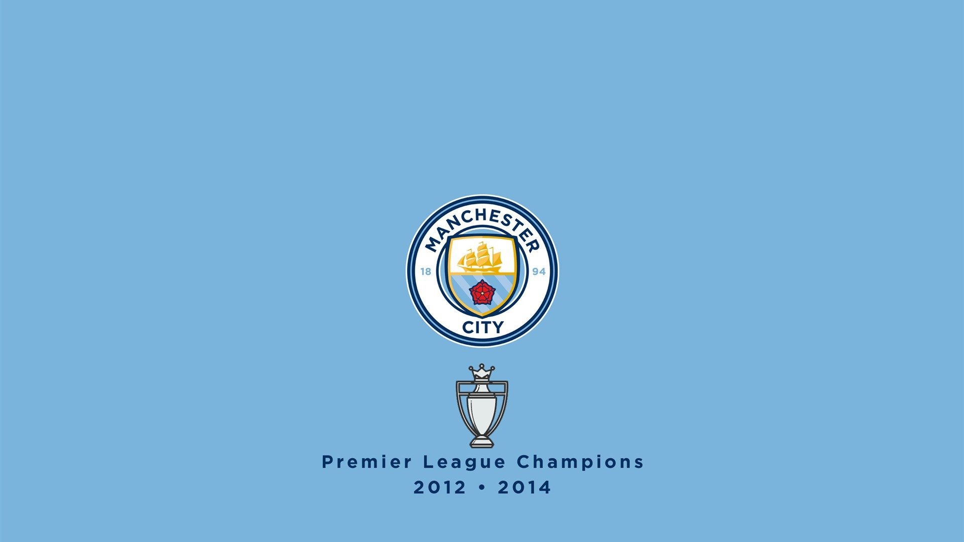 “三叉湖水上救生赛：选手在水中展开与时间赛跑的较量”