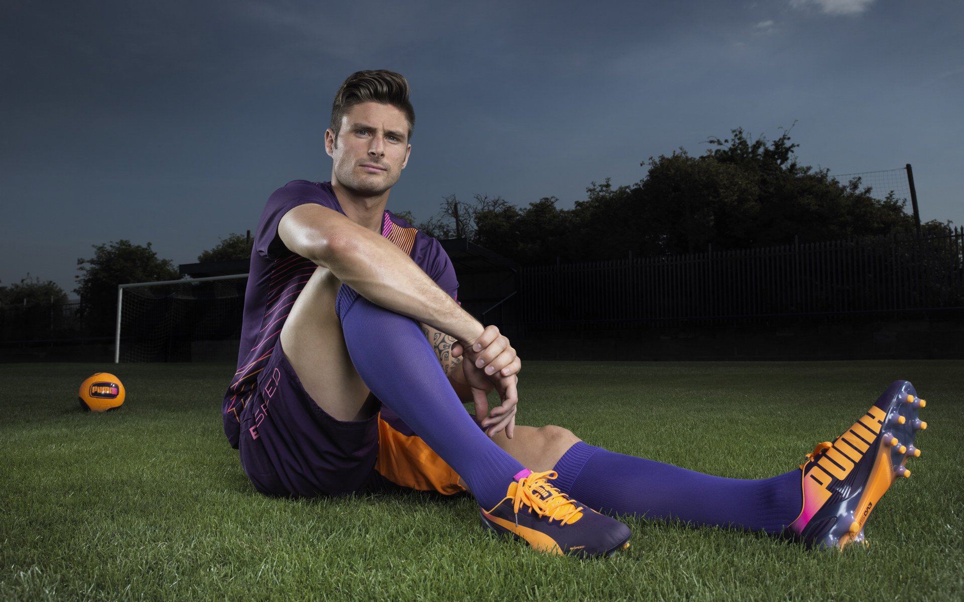 开云官网注册-职业球员伤病康复机制是否足够专业，足球运动员康复